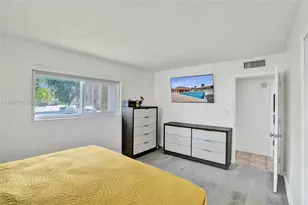 7430 Miami Lakes Dr, Miami Lakes, FL 33014 - Photo 20