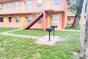 101 NE 41st St, Oakland Park, FL 33334 - Photo 2