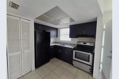 101 NE 41st St #B35, Oakland Park, FL 33334 - Photo 4