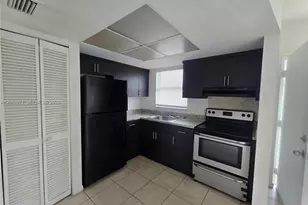 101 NE 41st St, Oakland Park, FL 33334 - Photo 4