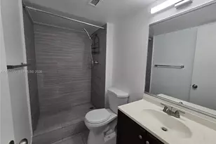 484 NW 165th St Rd, Miami, FL 33169 - Photo 16