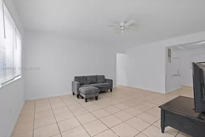 744 85th St, Miami Beach, FL 33141 - Photo 32