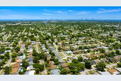 7131 SW 6th St, Pembroke Pines, FL 33023 - Photo 44