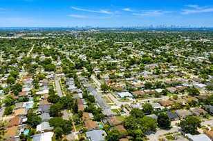 7131 SW 6th St, Pembroke Pines, FL 33023 - Photo 44