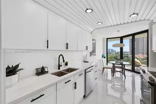 2800 Island Bl, Aventura, FL 33160 - Photo 28