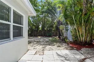 4730 NE 2nd Ave, Oakland Park, FL 33334 - Photo 54