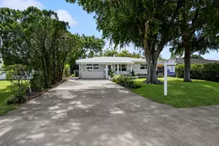 4730 NE 2nd Ave, Oakland Park, FL 33334 - Photo 1