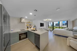 540 Brickell Key Dr, Miami, FL 33131 - Photo 4