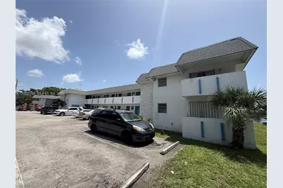 19051 NE 2nd Ave #1517, Miami, FL 33179 - Photo 1