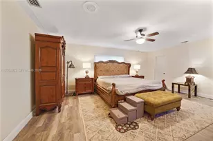 8541 N Lake Dasha Dr, Plantation, FL 33324 - Photo 24