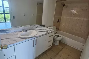 11790 SW 18th St, Miami, FL 33175 - Photo 18
