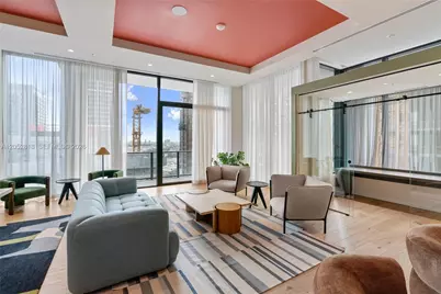 11 NE 6th St #2204, Miami, FL 33132 - Photo 30