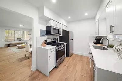 1125 99th St #9, Bay Harbor Islands, FL 33154 - Photo 6