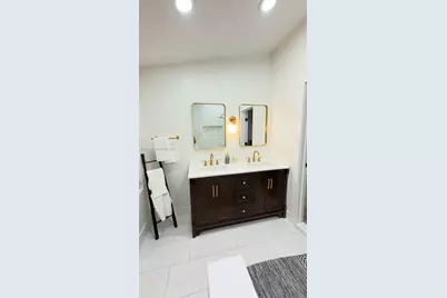 220 SW 5th St, Dania Beach, FL 33004 - Photo 40
