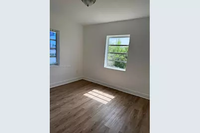 1870 NW 167 St #1870, Miami Gardens, FL 33054 - Photo 2