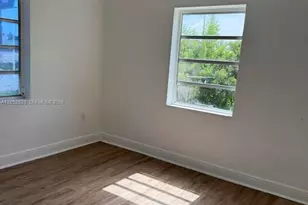 1870 NW 167th St, Miami Gardens, FL 33054 - Photo 2