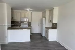 1870 NW 167th St, Miami Gardens, FL 33054 - Photo 1