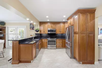 3650 NW 17th Ter, Oakland Park, FL 33309 - Photo 18