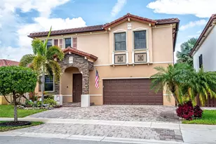 132 NE 26th Ave, Homestead, FL 33033 - Photo 2