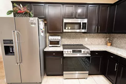 132 NE 26th Ave, Homestead, FL 33033 - Photo 14