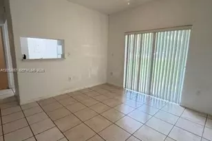 2421 NW 96th Terrace, Pembroke Pines, FL 33024 - Photo 14