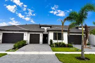 13504 SW Starkissed Ln, Port Saint Lucie, FL 34987 - Photo 2