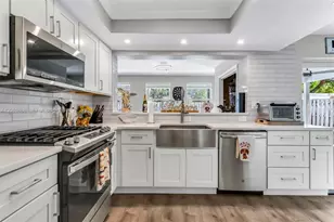 7400 NW 23rd St, Sunrise, FL 33313 - Photo 2