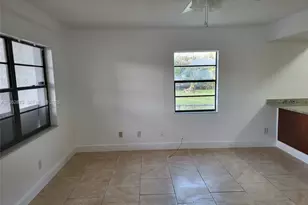 2005 Carlton Dr, Melbourne, FL 32935 - Photo 2
