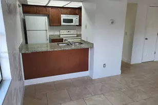 2005 Carlton Dr, Melbourne, FL 32935 - Photo 4