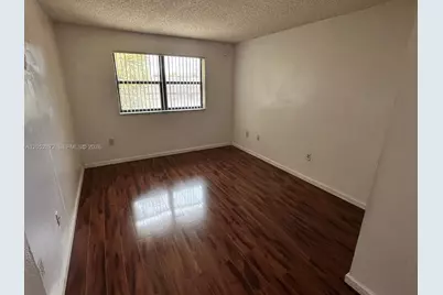 7200 NW 179th St #311, Hialeah, FL 33015 - Photo 10