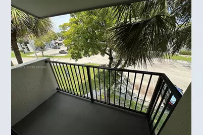 7200 NW 179th St #311, Hialeah, FL 33015 - Photo 6