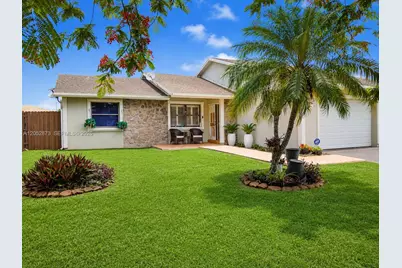 1305 N Fieldlark Ln, Homestead, FL 33035 - Photo 1