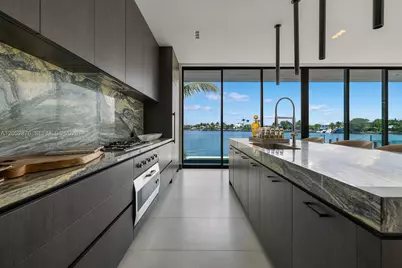 1141 N Biscayne Point Rd, Miami Beach, FL 33141 - Photo 8