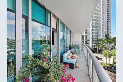 888 Biscayne Blvd #309, Miami, FL 33132 - Photo 22