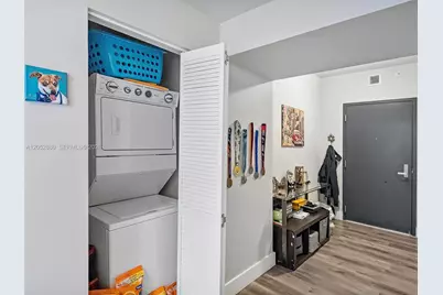 888 Biscayne Blvd #309, Miami, FL 33132 - Photo 26