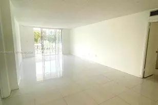13155 Ixora Ct, North Miami, FL 33181 - Photo 6
