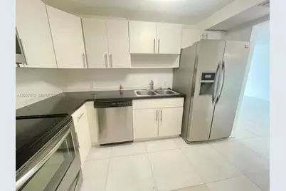 13155 Ixora Ct #201, North Miami, FL 33181 - Photo 1