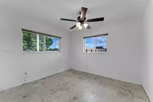 27205 SW 162nd Ct, Homestead, FL 33031 - Photo 14