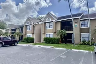 10670 SW 156th Pl, Miami, FL 33196 - Photo 2
