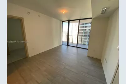 1000 Brickell Plaza #3309, Miami, FL 33131 - Photo 12