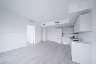 55 SW 9th St, Miami, FL 33130 - Photo 4