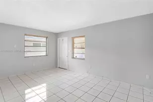 2476 SW 17th St, Miami, FL 33145 - Photo 4