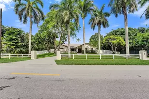2255 SW 145th Ave, Davie, FL 33325 - Photo 2