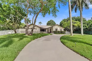 2255 SW 145th Ave, Davie, FL 33325 - Photo 4