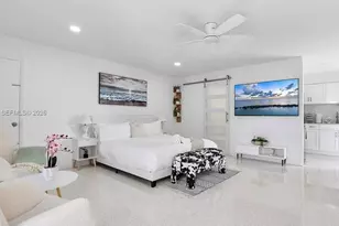 333 Palm St, Hollywood, FL 33019 - Photo 10