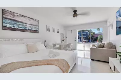 333 Palm St, Hollywood, FL 33019 - Photo 38