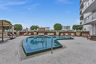 17001 Collins Ave, Sunny Isles Beach, FL 33160 - Photo 42