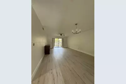 200 Gate Rd #202, Hollywood, FL 33024 - Photo 12