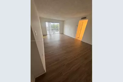 488 NW 165th St Rd #B-616, Miami, FL 33169 - Photo 2