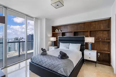 495 Brickell #5705, Miami, FL 33131 - Photo 8
